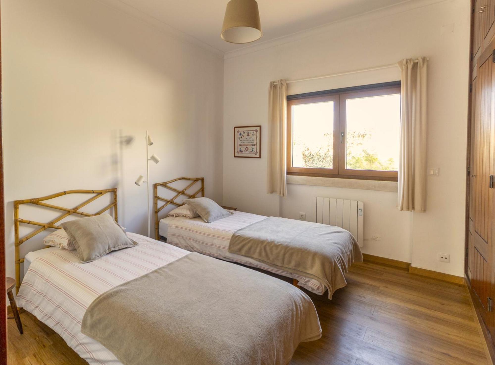 Colares Beach House, Pool Child Friendly Екстериор снимка