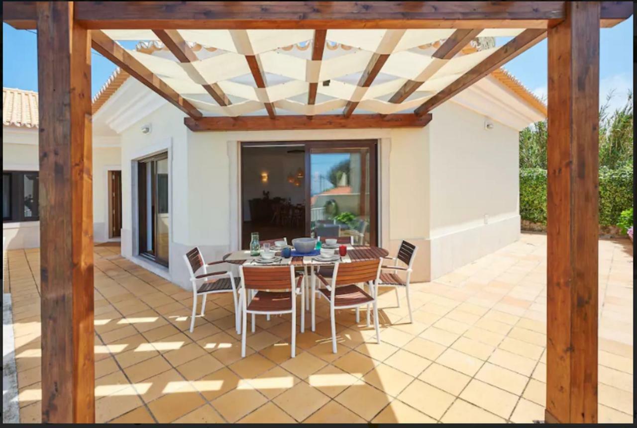 Colares Beach House, Pool Child Friendly Екстериор снимка
